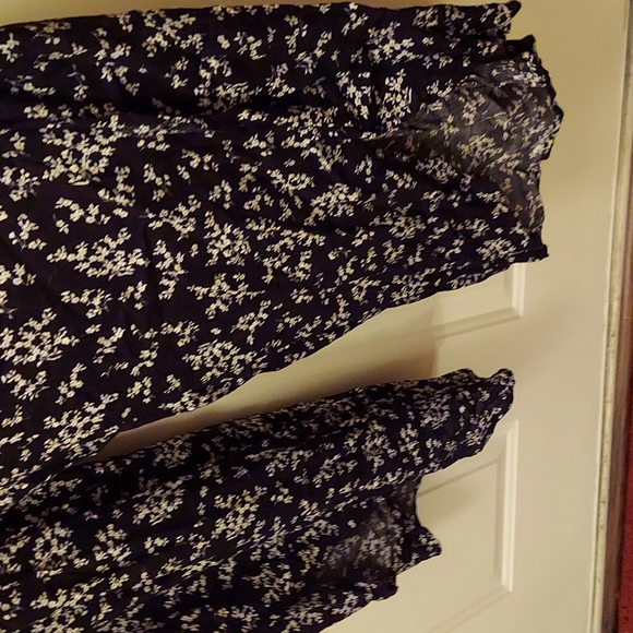 Women's Sugar & Cream jumpsuit - Picture 3 of 7